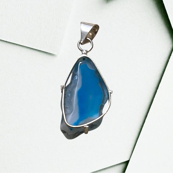 Natural Blue Agate Slice Pendant Necklace - 925 Sterling Silver Bail - Picture 2 of 3